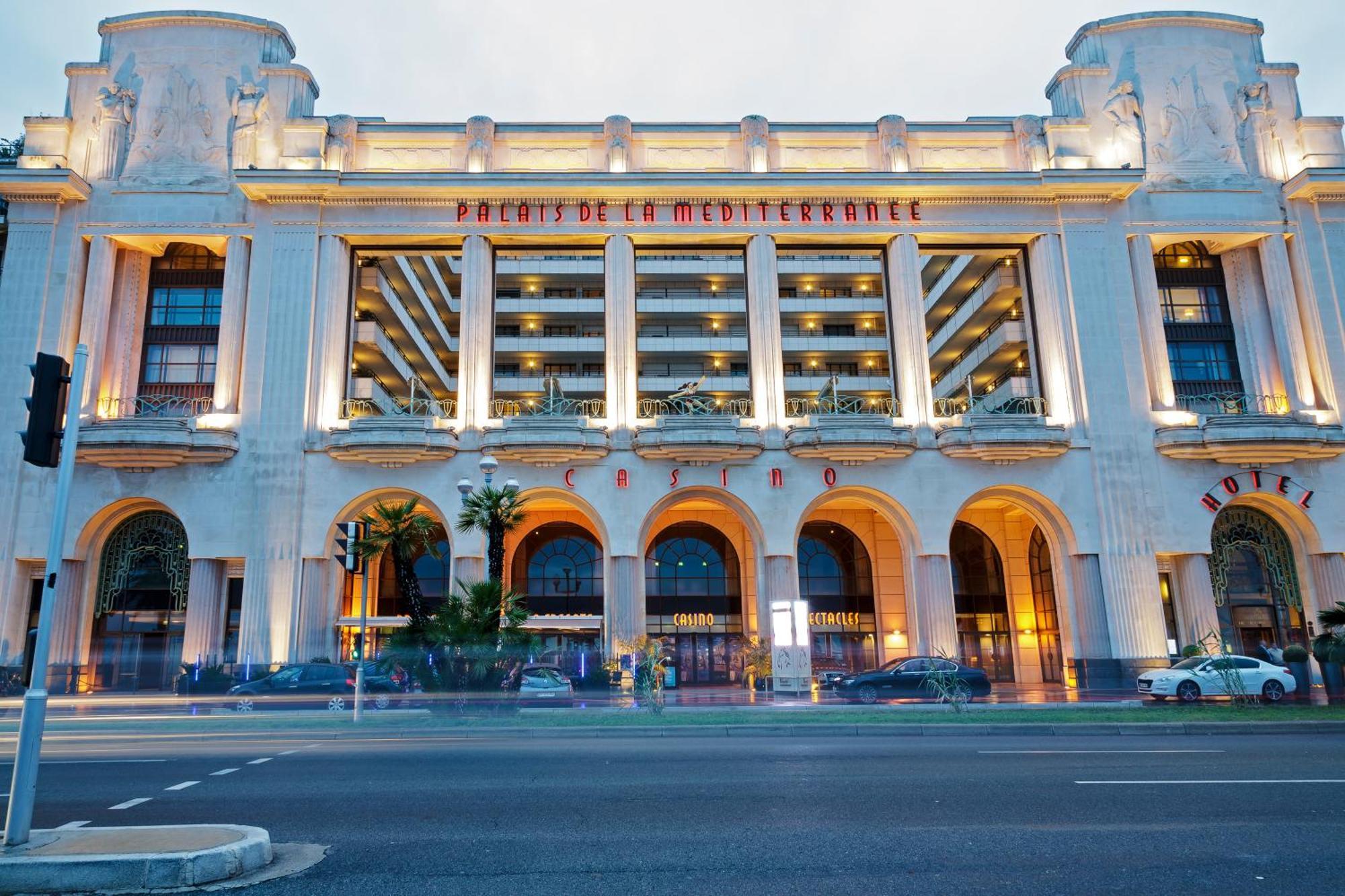 Le Petit Jean- Central Pres Gare Et Tram - Supermarches - Wifi - Niza Exterior foto
